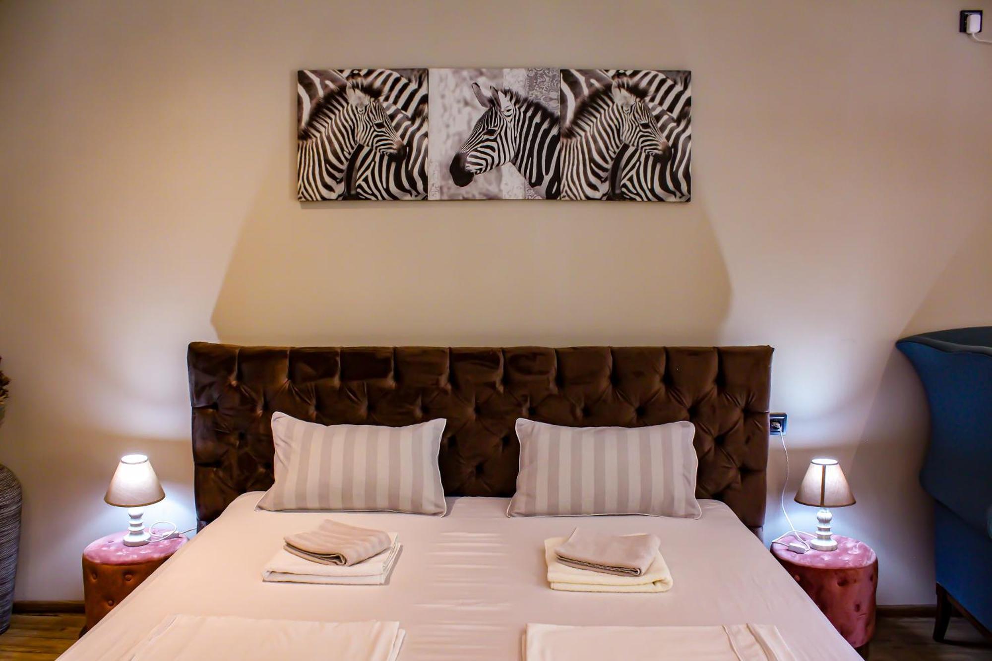 R34 Boutique Guest House เวลีคอเทอร์โนโว ภายนอก รูปภาพ