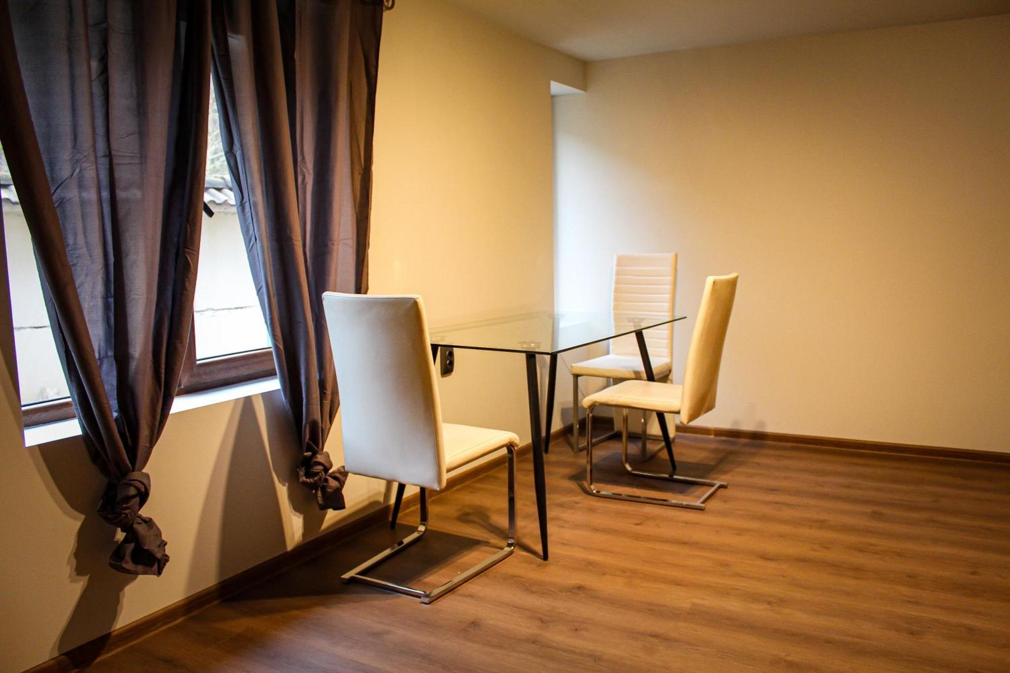 R34 Boutique Guest House เวลีคอเทอร์โนโว ภายนอก รูปภาพ