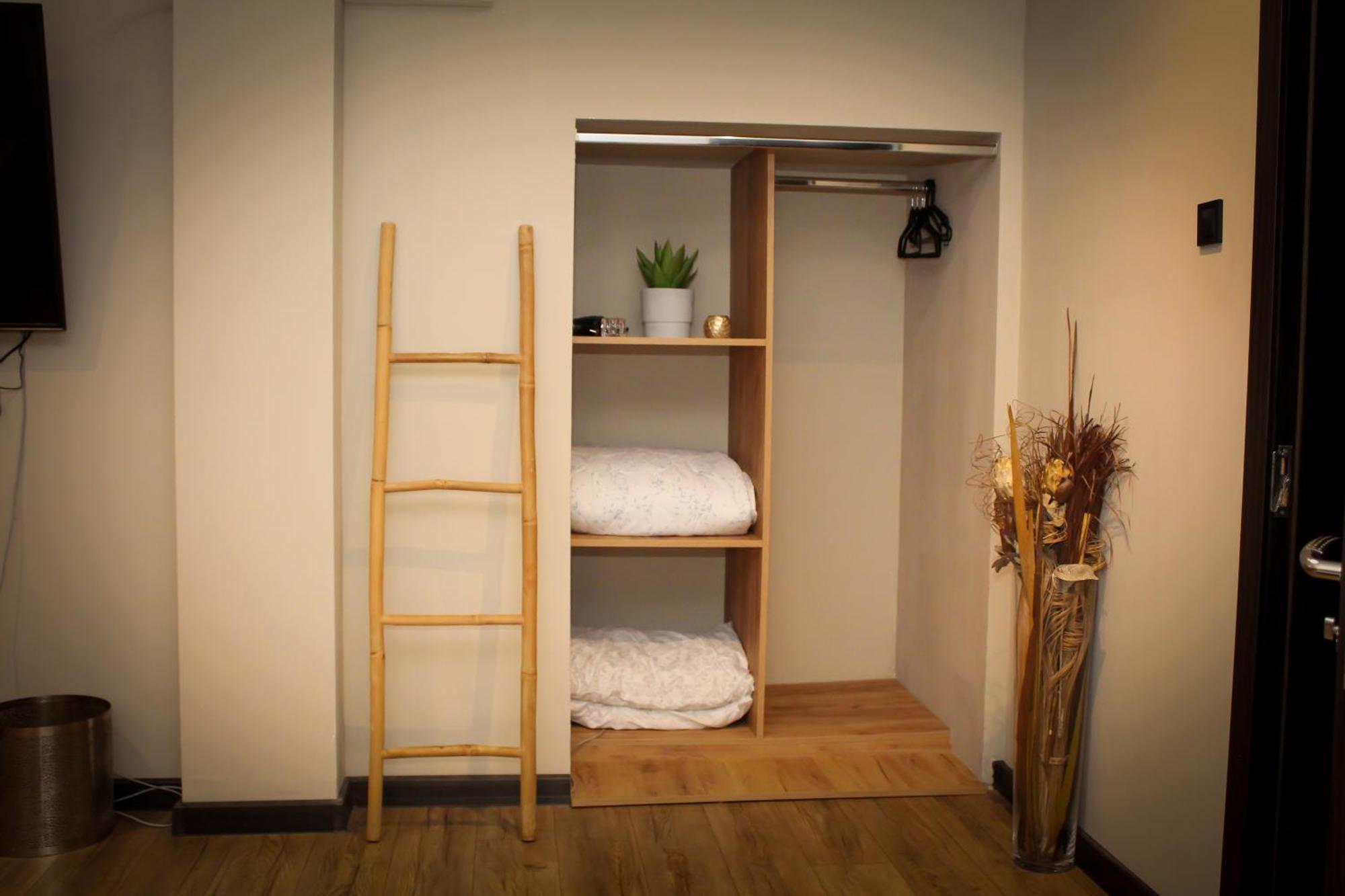R34 Boutique Guest House เวลีคอเทอร์โนโว ภายนอก รูปภาพ