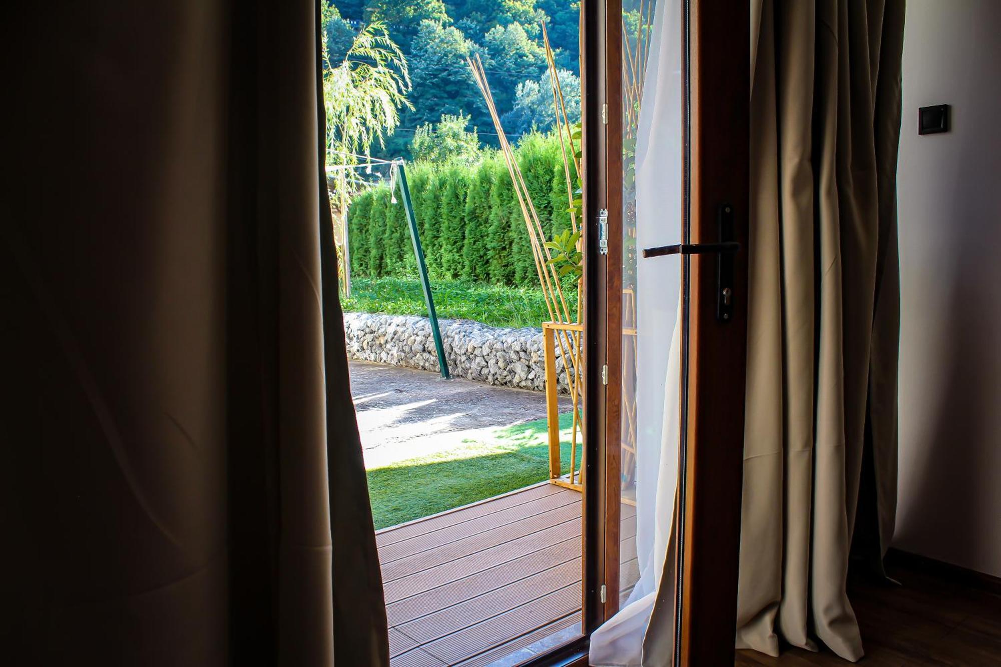 R34 Boutique Guest House เวลีคอเทอร์โนโว ภายนอก รูปภาพ