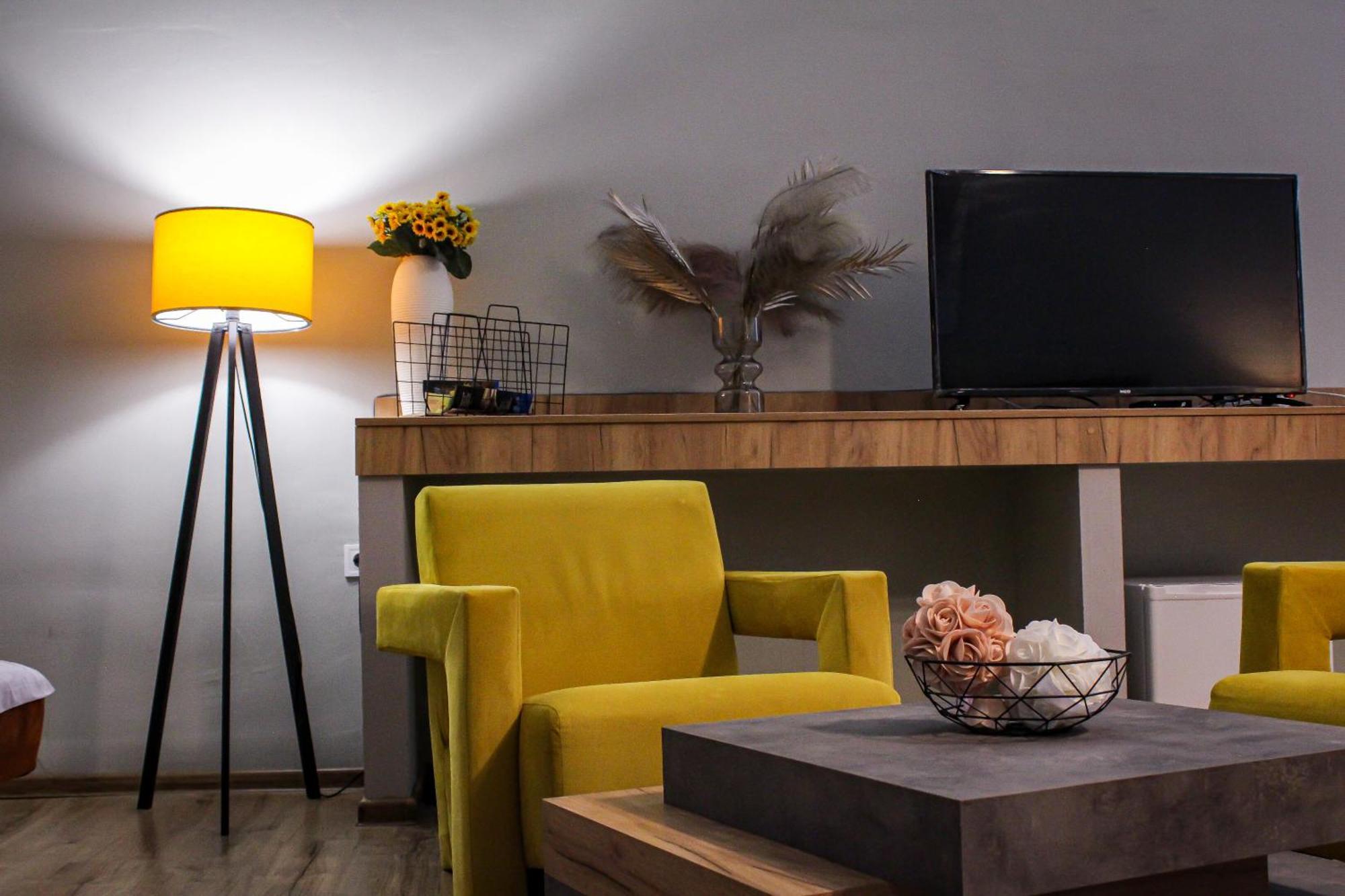 R34 Boutique Guest House เวลีคอเทอร์โนโว ภายนอก รูปภาพ