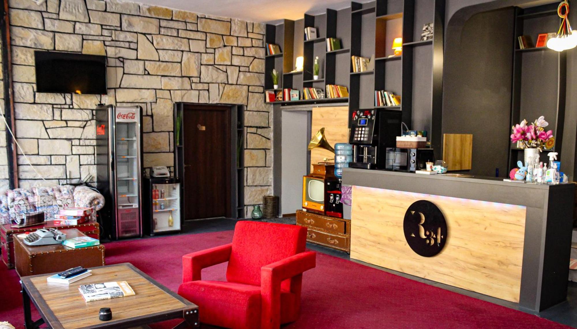 R34 Boutique Guest House เวลีคอเทอร์โนโว ภายนอก รูปภาพ